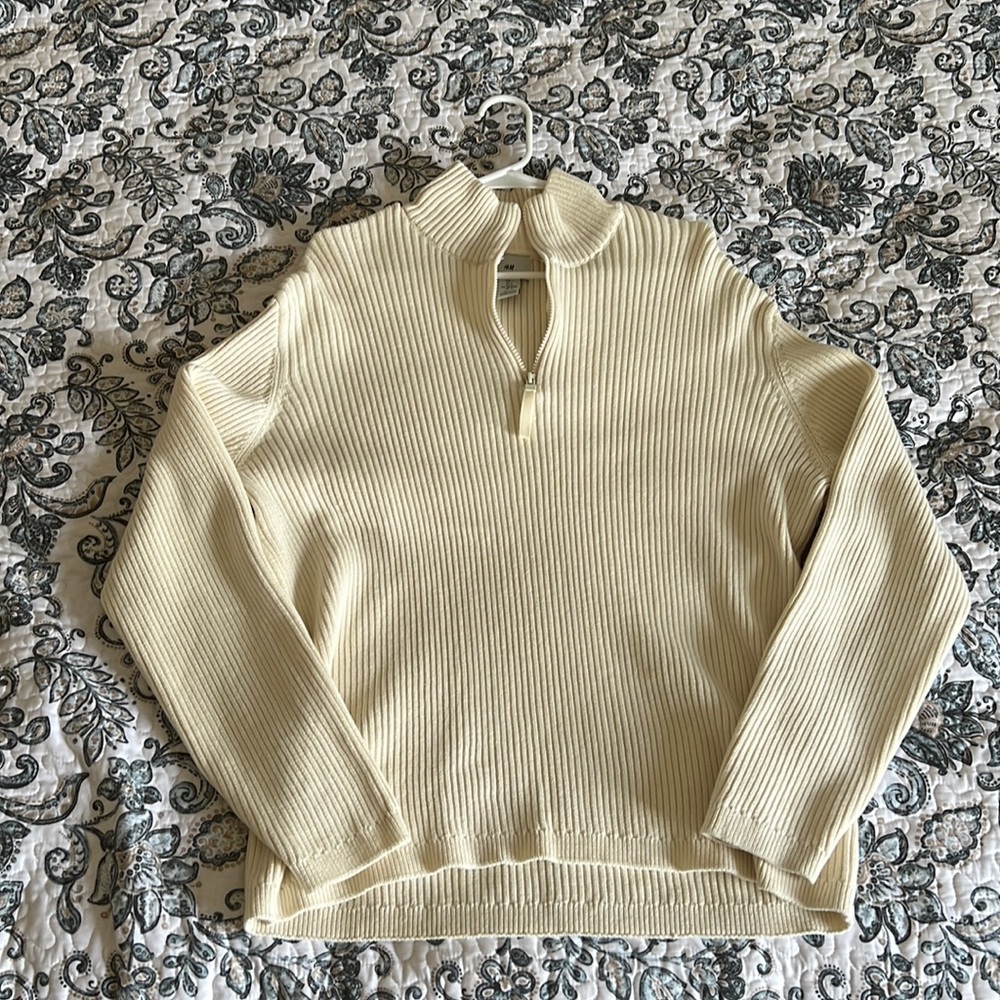 H&M Sweater